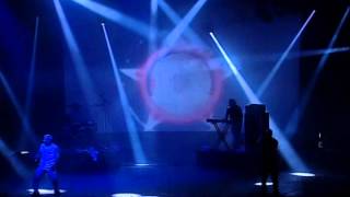 Front 242 - Moldavia & Headhunter (Catch The Man Live)