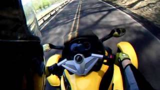 preview picture of video 'Can Am Spyder Riding'