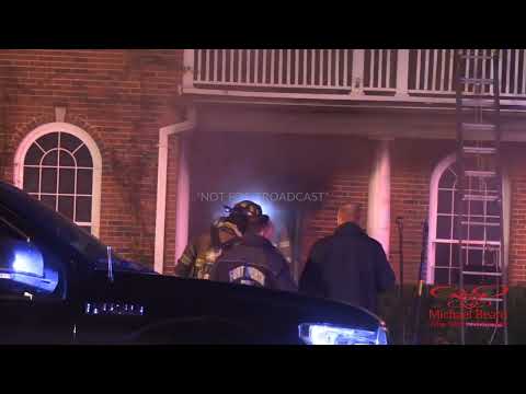 11/14/2022 Fort Worth, TX - Stubborn 2 alarm fire heavily damages 3 story home