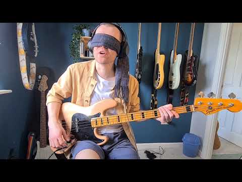 Blindfold Challenge: Squier Classic Vibe VS Harley Benton Jazz Bass
