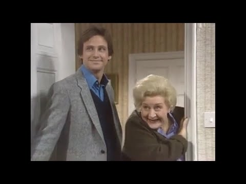 That's My Boy : Series 2, Episode 5 - Down Under (1983)