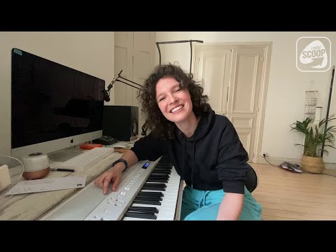 Anne Sila - L'interview Couplet-Refrain | Radio SCOOP