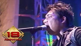 Download lagu Armada - Pemilik Hati (Live Konser Pekanbaru 5 Juni 2013) mp3