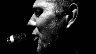 Matt Elliott - Howling song- Extract from documentary " What a fuck am I doing on this battlefield"