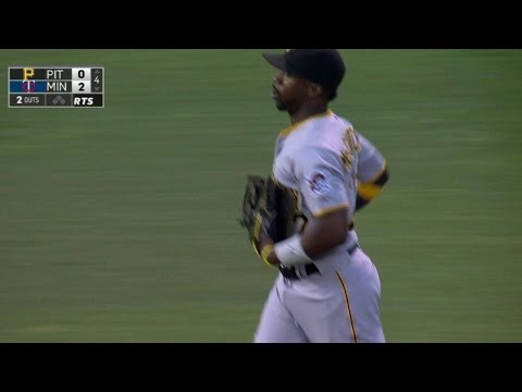 PIT@MIN: Cutch ranges right to make running catch