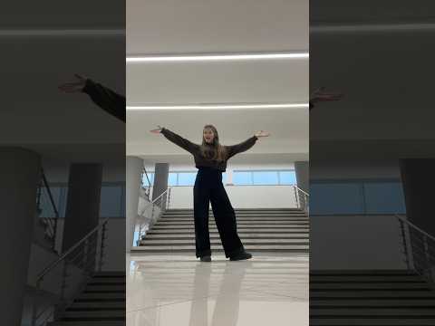 I miss summer so much ☀️🌴🍉 #summer #trend #dance #music #songs #song #2025 #girl #brunette #crush