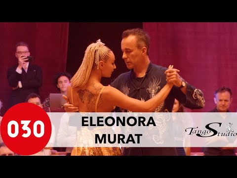 Eleonora Kalganova e Murat Erdemsel improvisam ao som de Temo no Festival Tango.2 2023