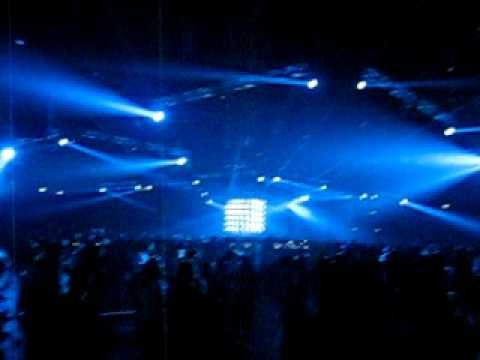 Trance Energy 2010 - 010 - Dash Berlin with Cerf, Mitiska & Jaren - Man On The Run