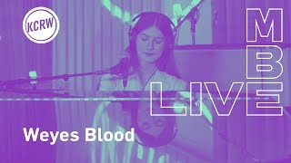 Weyes Blood performing &quot;Everyday&quot; live on KCRW
