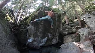 Video thumbnail of Trullator, 8b. Magic Wood