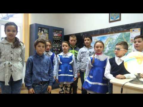 Celebrating Greece at  Ghindeni School