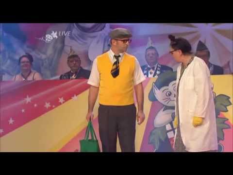 Alois & Elsbeth Gscheidle als Klofrau mit Ehemann bei Schwäbische Fasnet Gundelsheim 2015