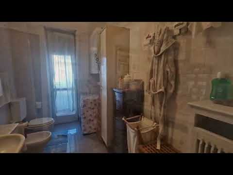 Trilocale con terrazzo in via Borgata Lesna