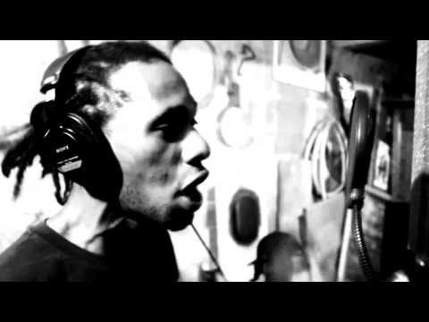 Latex Man (The Dog A Part) - Freestyle Farmaslyrikal - Septembre 2013