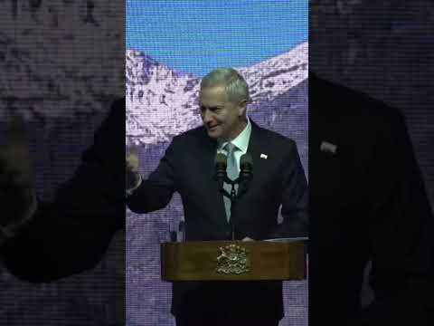 Pdte. Kast bromea por almuerzo con excompañeros en La Moneda