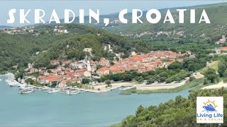 A Visit to Skradin, Croatia: Scenic Views, Delicious Meals, and Relaxation 🌄🍽️😌