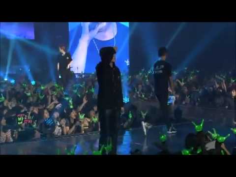 B.A.P LIVE ON EARTH [8/8]