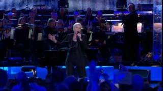 Annie Lennox - Why (live, 19.11.2009, Children In Need Rocks The Royal Albert Hall)(HQ)