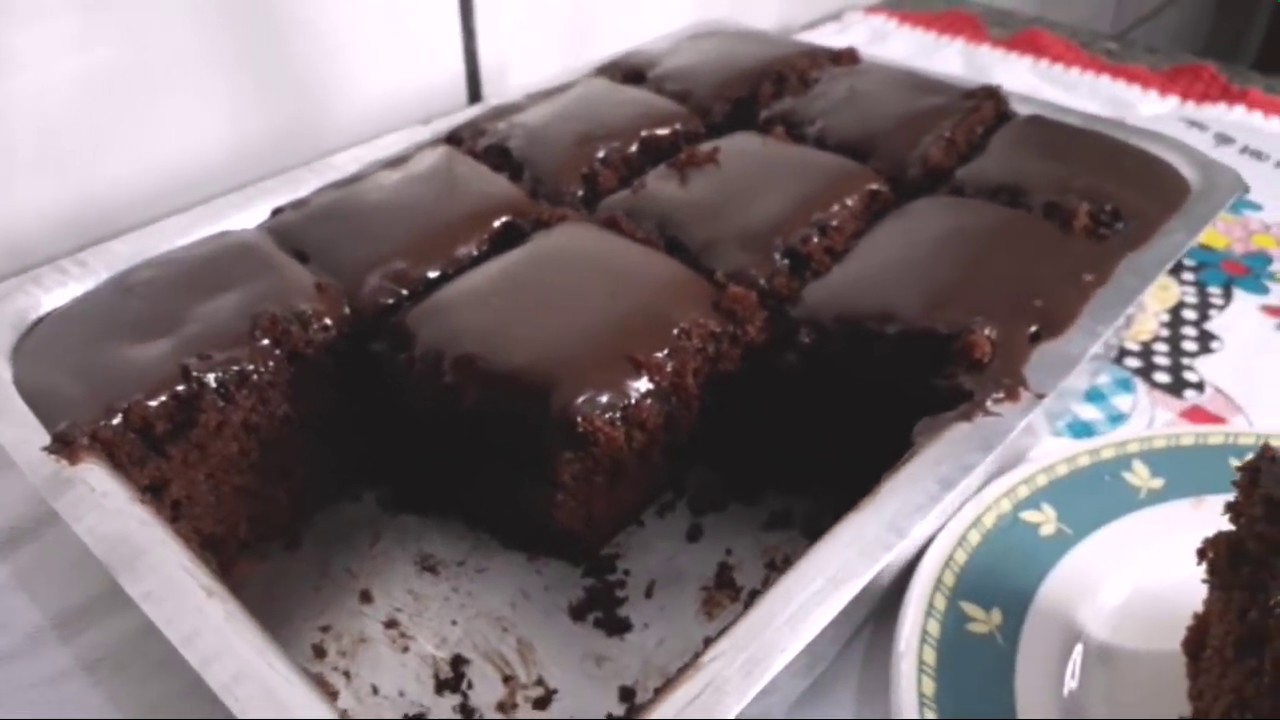 BOLO DE CHOCOLATE FÁCIL DE FAZER E FICA DIVINO!