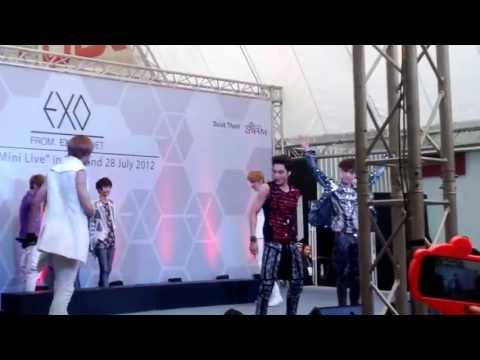 [Fancam] 120728 EXO - Two Moons @EXO Mini Live in Thailand [By Numkhing]