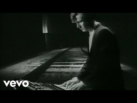 Steve Winwood - Night Train