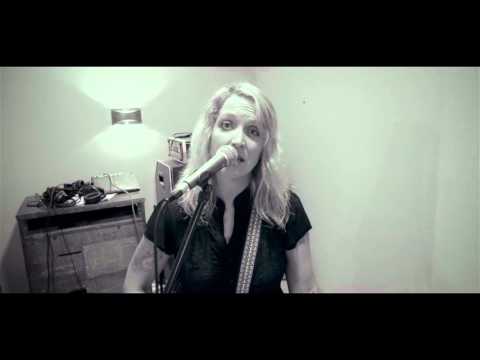 Sarah Smith - Girl Crush (Little Big Town cover)