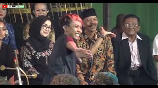 Download lagu ADU SRAMPAT  ( Abah Kirun, pelog, slenthem, cak percil ) mp3
