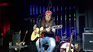 John Corabi: 'Misunderstood' live. A great song from John's days with Motley Crue  2/25/18