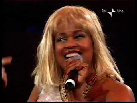 2001-STASERA PAGO IO