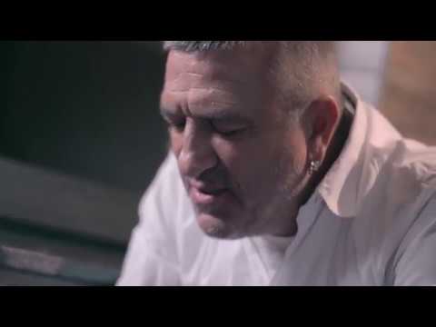 Jasna Gospic feat. Mladen Vojicic Tifa - Jedina