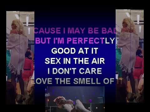 Rihanna feat. Britney - S&M (Karaoke Gina)