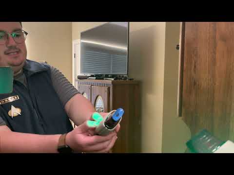 Factory Entertainment Star Trek “Dustbuster” Phaser Review