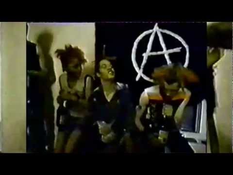 The Fades - I Love Punk Rock (Official music video)