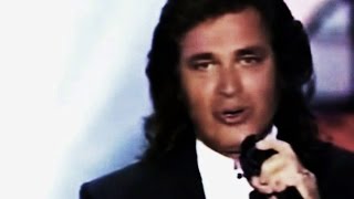 Engelbert Humperdinck-Yours (Live)