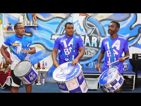 Kitchen talk - Portela's drum section.