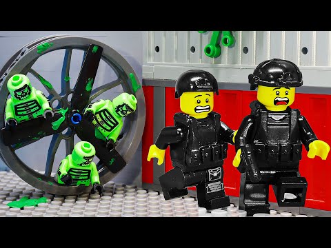 SWAT Survival Zombie Attack - Lego City Zombie Apocalypse | REO Brickfilm