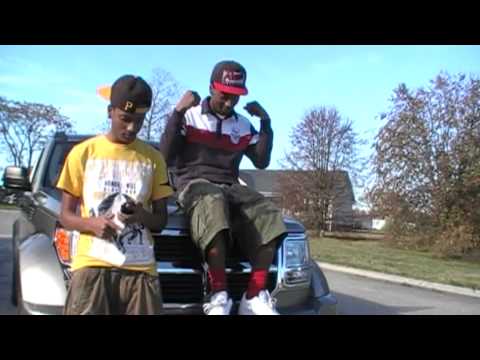 Swagga On A 100 Yung Stunt & SwaJoe