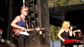 Mother Mother at Rock The Shores 2014: Infinitesimal &amp; Baby Don&#39;t Dance