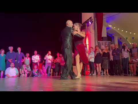 Marianne and Mauricio show at Aix Les Bains Tango Festival 2022 1/3