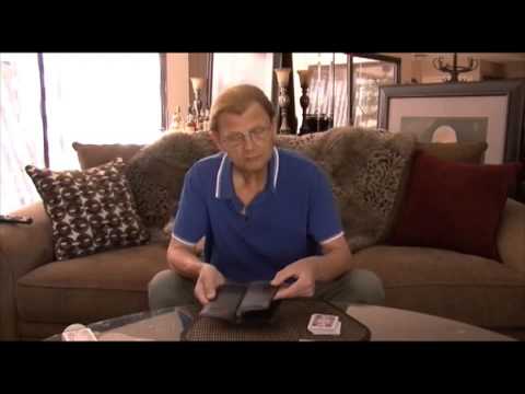 Mullica Wallet by Heinz Minten & Tom Mullica