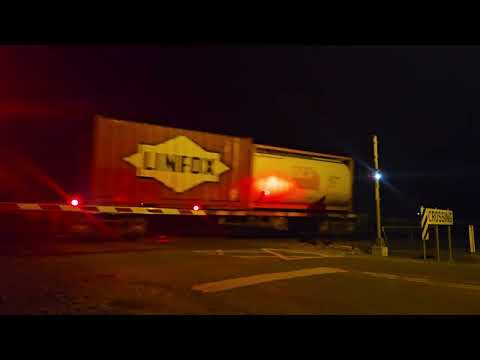 3PM6 PN Linfox Express #2 to Melbourne, 1932, 2/8/24, Ararat West VIC