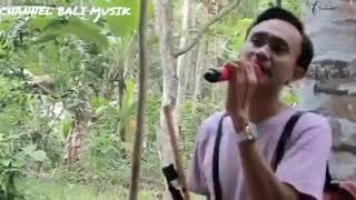Download lagu Lagu Sasak Tebilin Merarik mp3