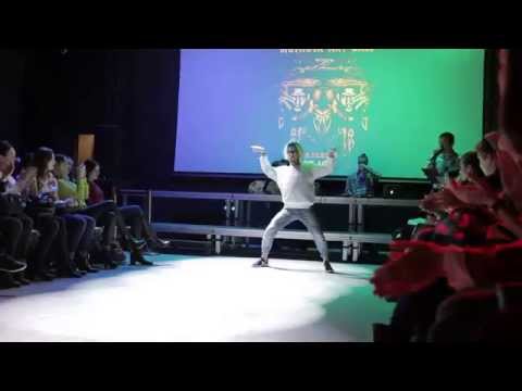 Mosc.ova Art Ball 2015 | Vogue