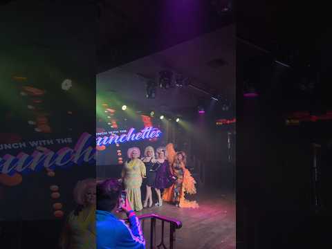 DRAG BRUNCH AT HAMBURGER MARY'S 🍳🥂💃🏽💋 - Watch the vlog! #dragbrunch #dragshow #hamburgermarys