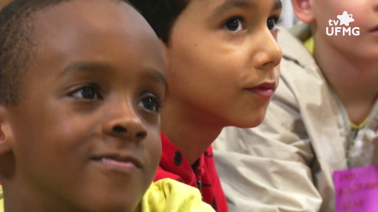 Bebeteca, da Faculdade de Educação da UFMG, forma mediadores de leitura para a primeira infância