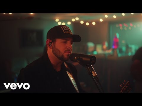 Kameron Marlowe - Leavin' to Me (Live Studio Performance)