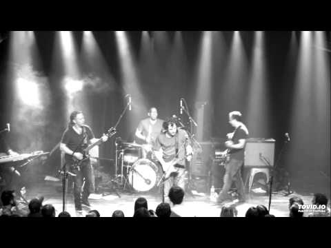 Ween (11/27/97, Zurich) - Dancing In The Show Tonight