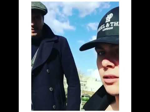 download lagu mp3 mp4 Geezer, download lagu Geezer gratis, unduh video klip Geezer
