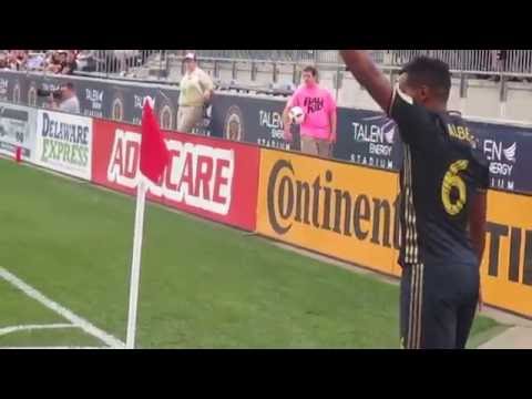 Roland Alberg  philadelphia union corner kick vs crystal palace 7/13