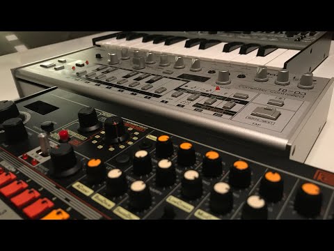 Minimal Electro Jam (Roland Boutique TR-08 SH-01a & TB-03)